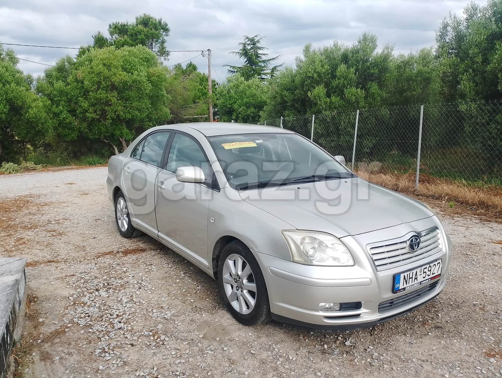 2005 Toyota Avensis