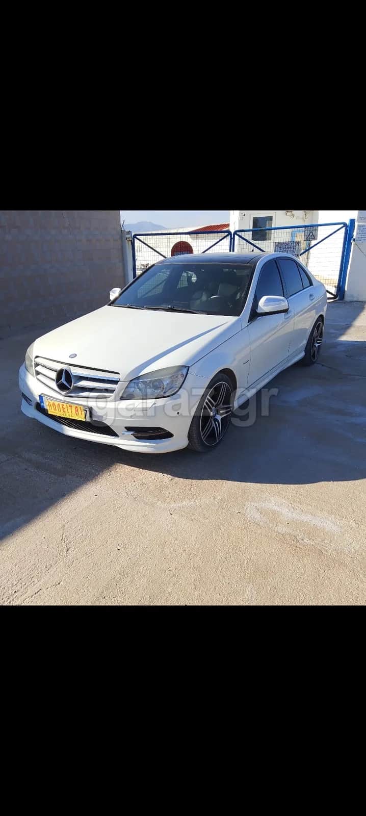 2010 Mercedes-Benz C 230