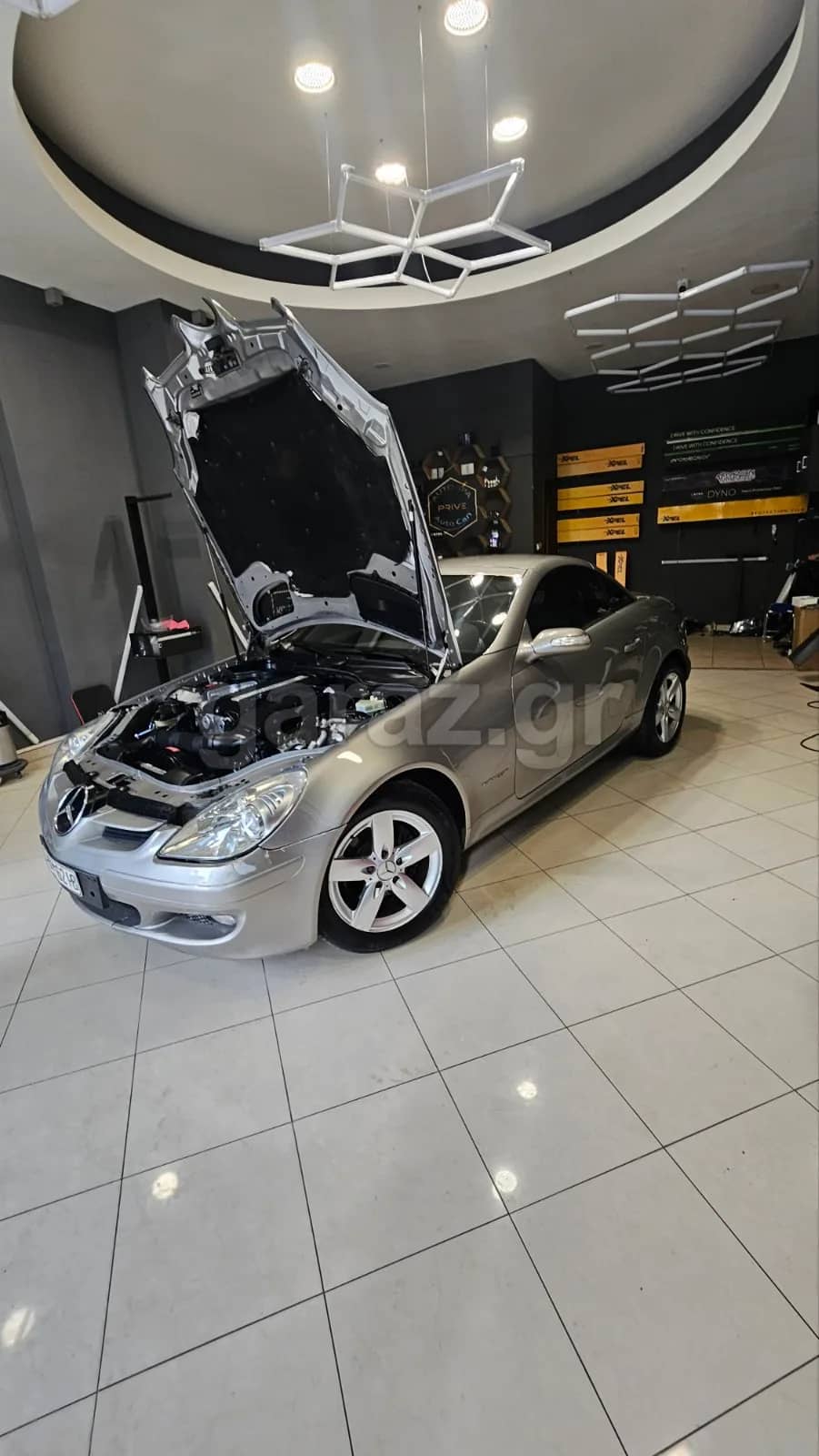 Mercedes-Benz SLK 200 — 1/12