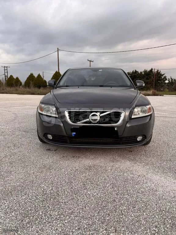 Volvo S40 — 1/7