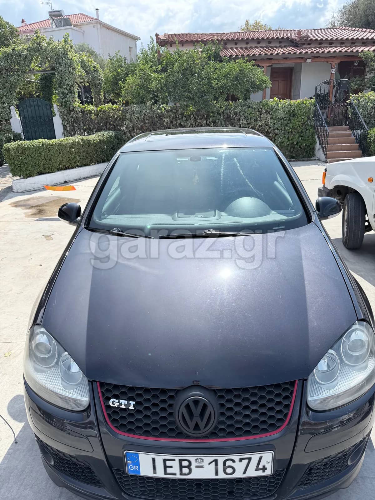Volkswagen Golf GTI — 1/8
