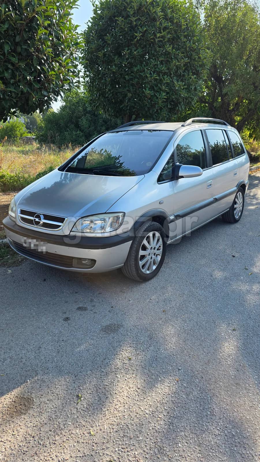 Opel Zafira — 1/12