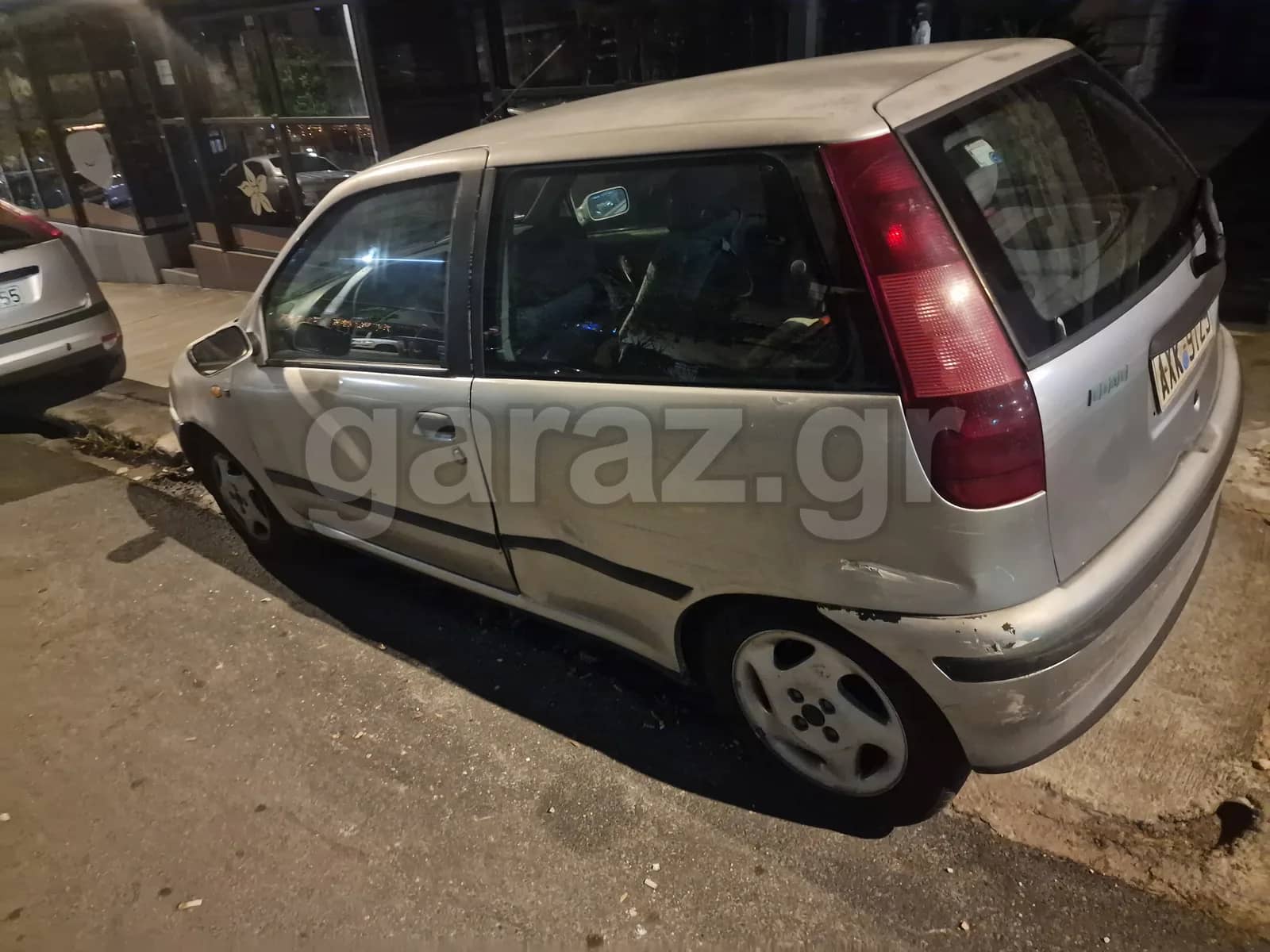 Fiat Punto — 1/4