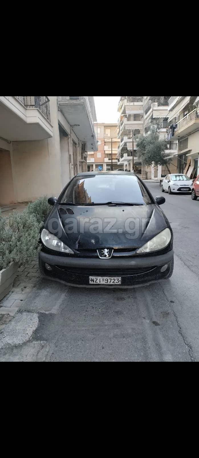 Peugeot 206 — 1/3