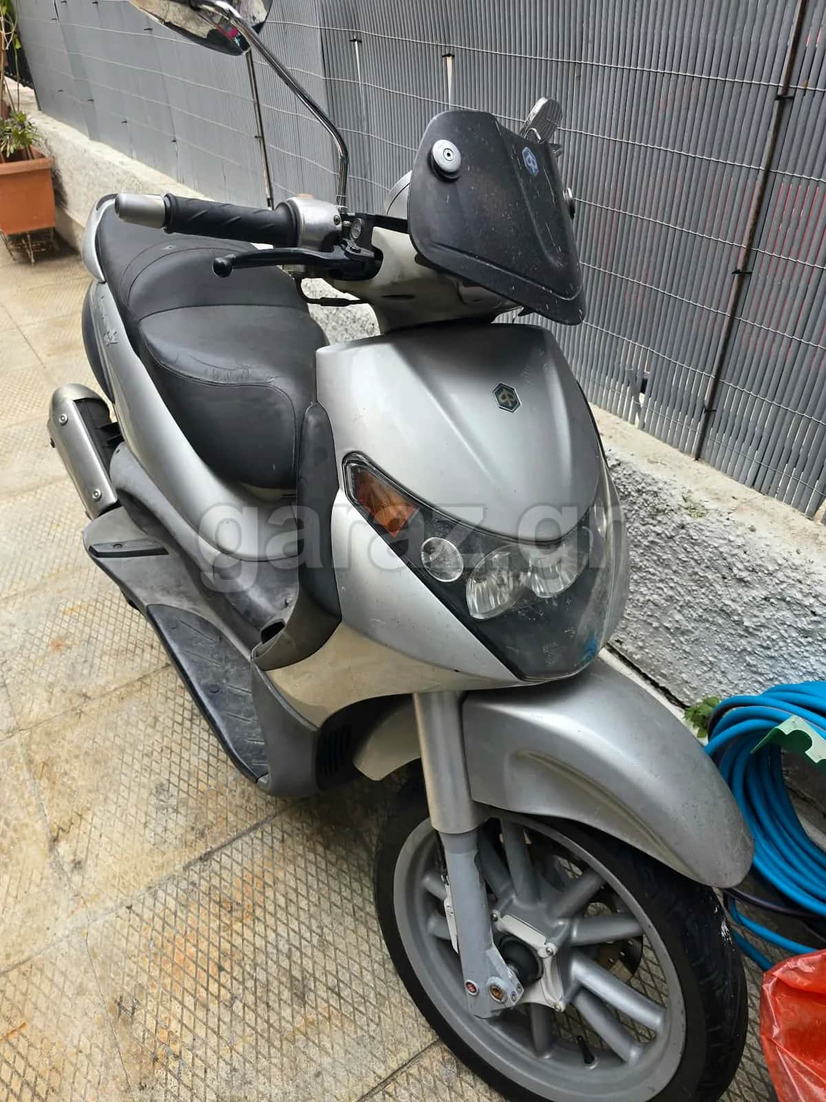 2004 Piaggio Beverly 200